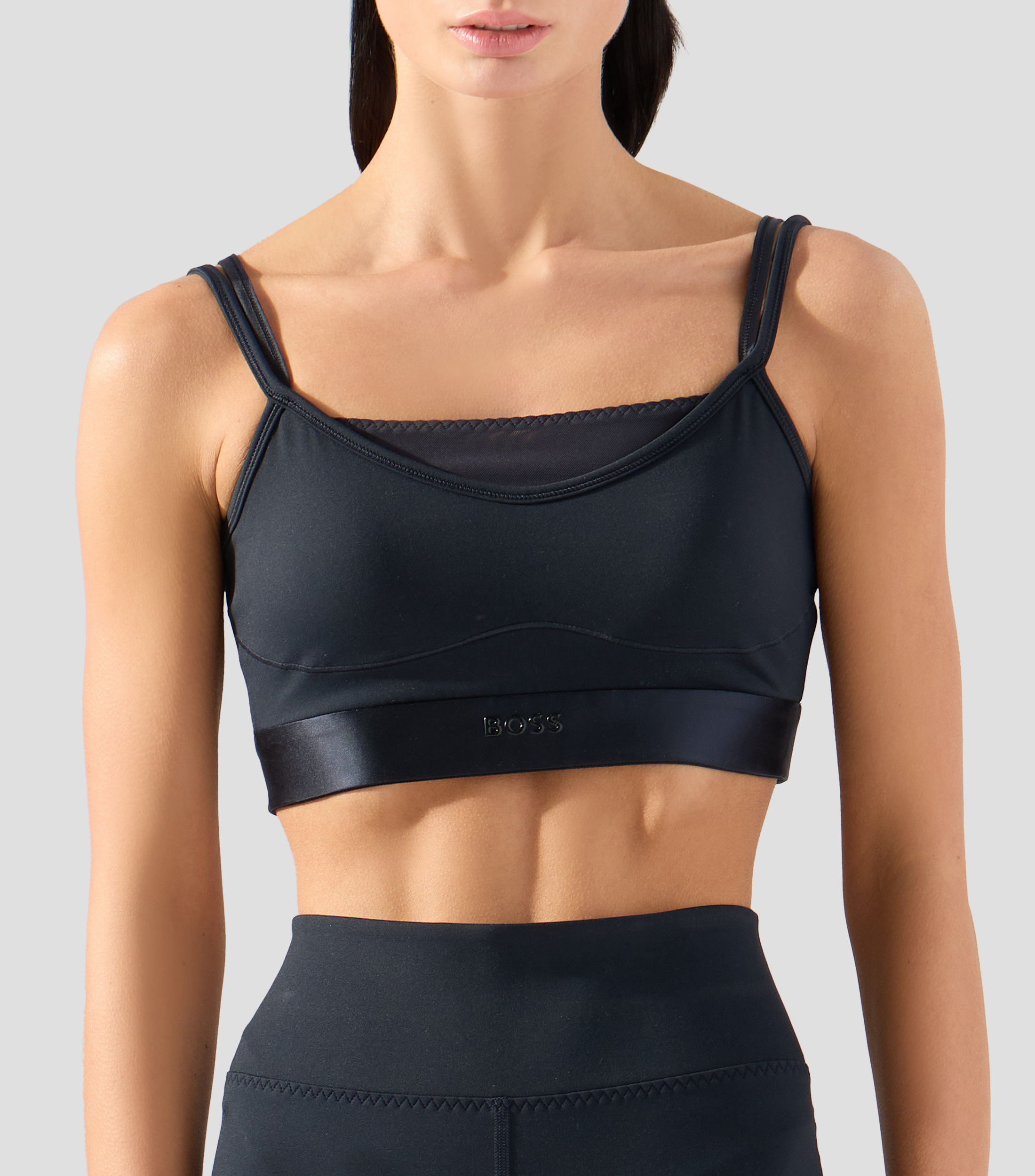 Top deportivo activo con inserción de malla Mujer